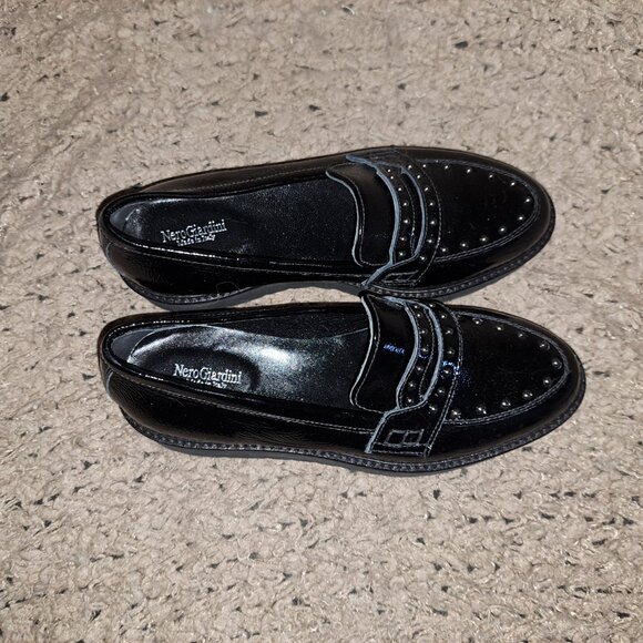 NERO GIARDINI-Black Patent Leather Studded Loafers-ITALY-Size 35-NEW/NO BOX - Picture 7 of 8